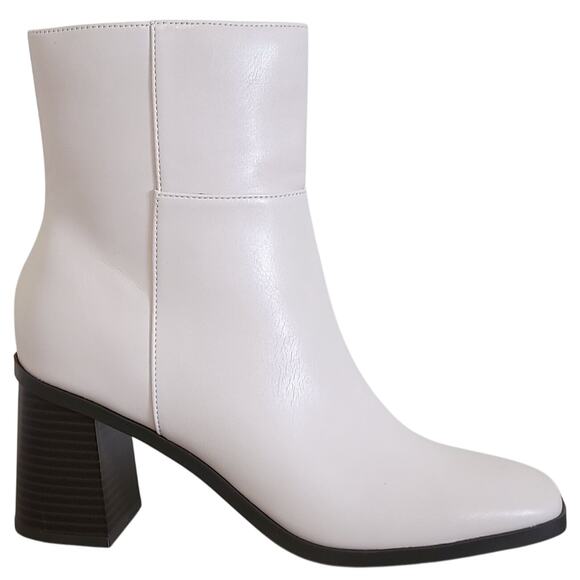 Bandolino Women Mayi Block Heel Square Toe Ankle Bootie Size US 7.5M Ivory White - Picture 2 of 6